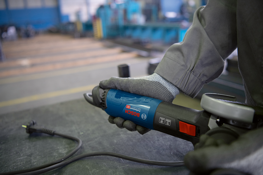 Кутова шліфувальна машина GWS 17-125 Bosch Professional, артикул: 06017D0200, код товару: TLB-02219 фото