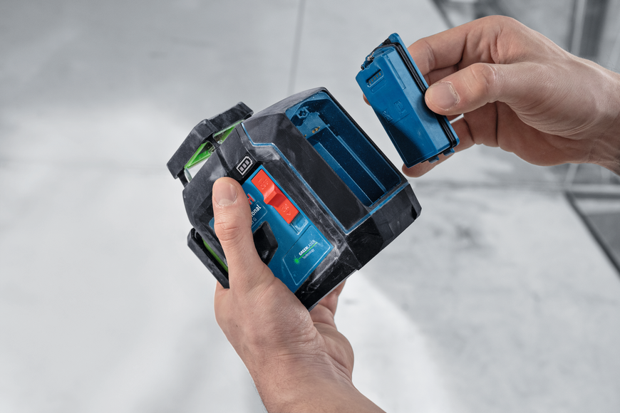 Лінійний лазер GLL 80-33 G + тримач LB 10 Bosch Professional, артикул: 0601065500, код товару: TLB-01121 фото